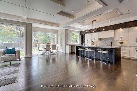 Photo 3 at 225 Northwood Drive, Willowdale East, Toronto