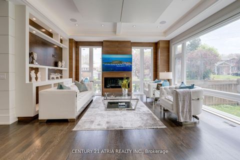 Photo 10 at 225 Northwood Drive, Willowdale East, Toronto