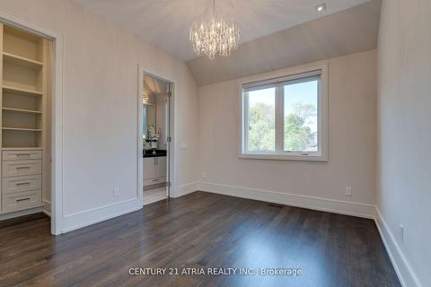 Photo 31 at 225 Northwood Drive, Willowdale East, Toronto