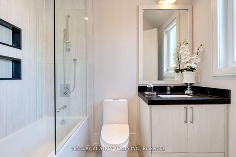 Photo 32 at 225 Northwood Drive, Willowdale East, Toronto
