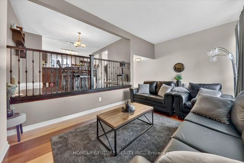 Photo 14 at 70 - 38 John Cabot Way, Jane Heights, Toronto