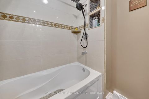 Photo 27 at 70 - 38 John Cabot Way, Jane Heights, Toronto