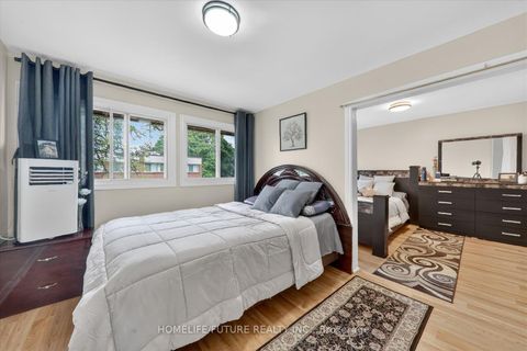 Photo 28 at 70 - 38 John Cabot Way, Jane Heights, Toronto