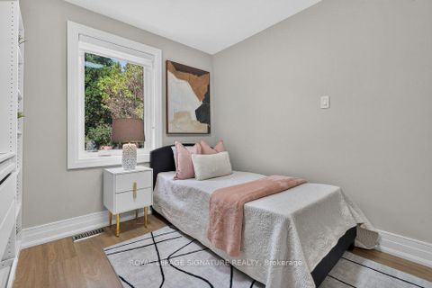 Photo 24 at 24 Glenshaw Crescent, Parkview, Toronto