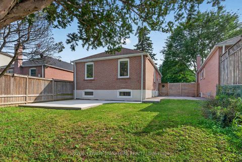Photo 38 at 24 Glenshaw Crescent, Parkview, Toronto