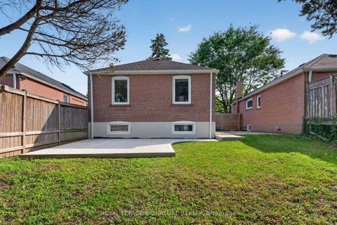 Photo 39 at 24 Glenshaw Crescent, Parkview, Toronto