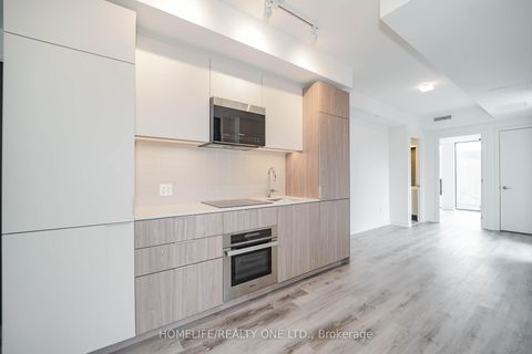Photo 12 at 237 - 28 Eastern Avenue, Moss Park, Toronto