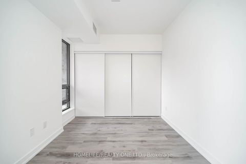 Photo 15 at 237 - 28 Eastern Avenue, Moss Park, Toronto