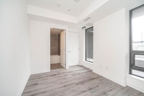 Photo 17 at 237 - 28 Eastern Avenue, Moss Park, Toronto