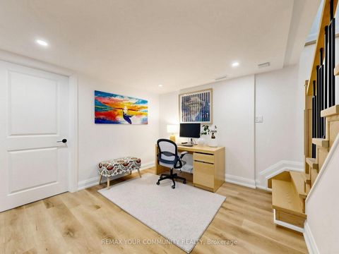 Photo 22 at 299 Horsham Avenue, Willowdale West, Toronto