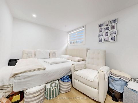 Photo 25 at 299 Horsham Avenue, Willowdale West, Toronto