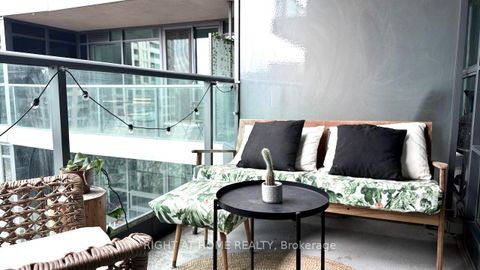 Photo 25 at 656 - 209 Fort York Boulevard S, Niagara, Toronto