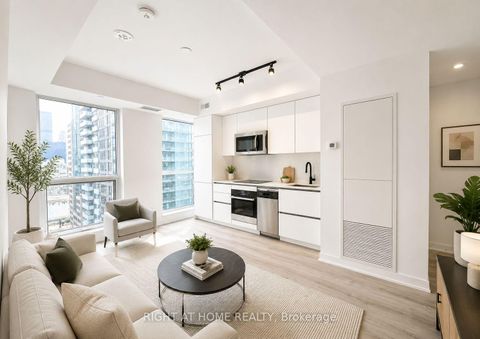 Photo 6 at 2301 - 327 King Street, Waterfront Communities C1, Toronto