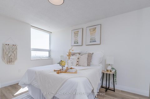 Photo 14 at 1509 - 121 Ling Road, West Hill, Toronto