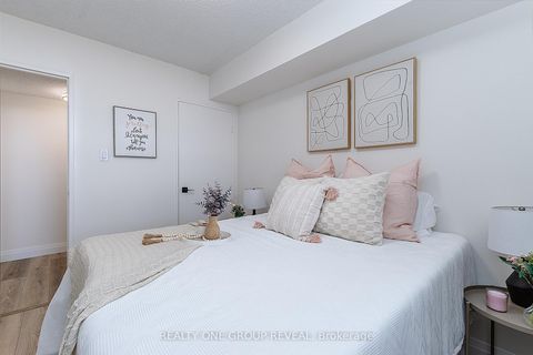 Photo 17 at 1509 - 121 Ling Road, West Hill, Toronto