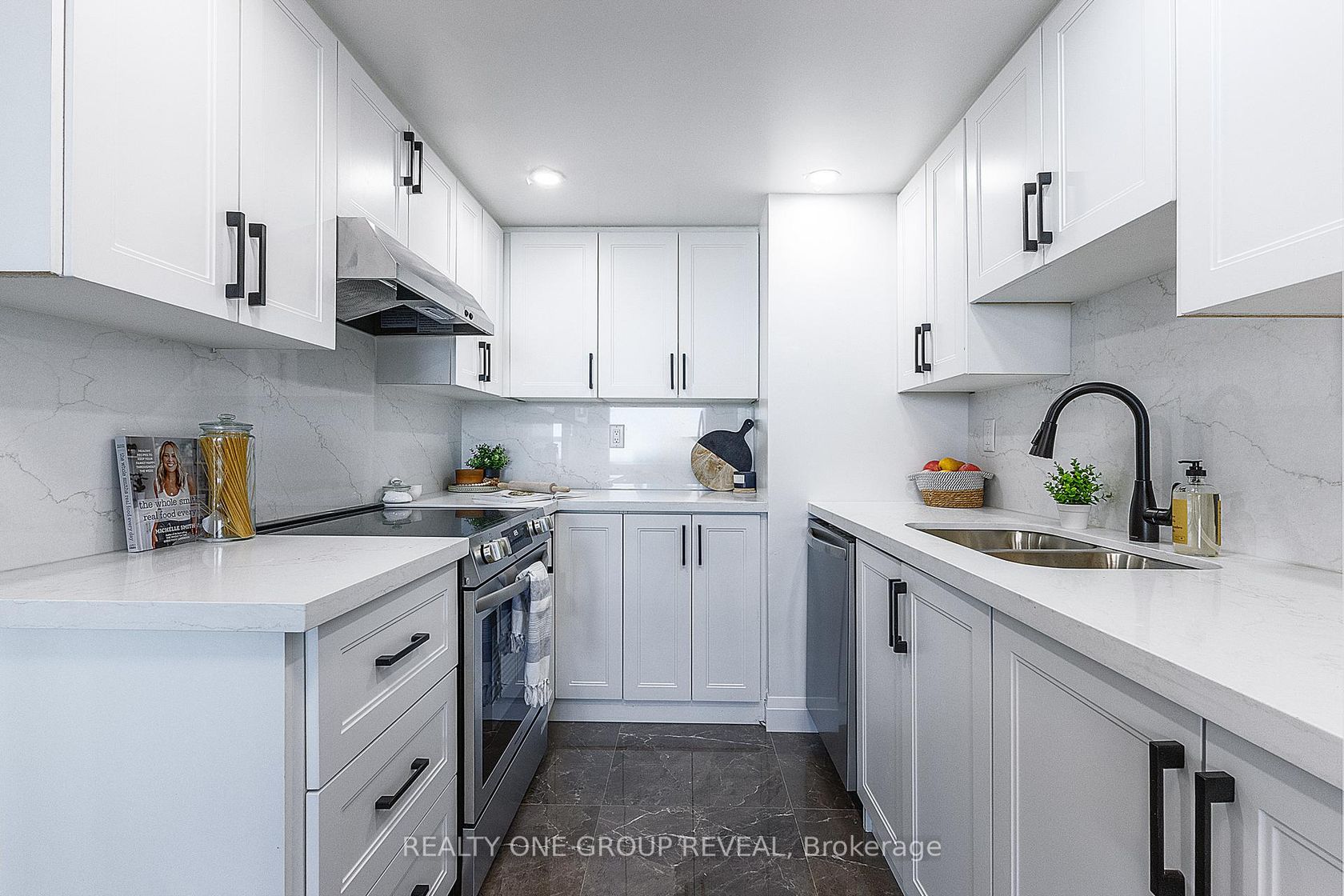 1509 - 121 Ling Road, West Hill, Toronto 