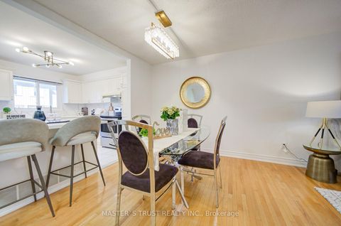 Photo 7 at 61 - 15 Brimwood Boulevard, Agincourt North, Toronto