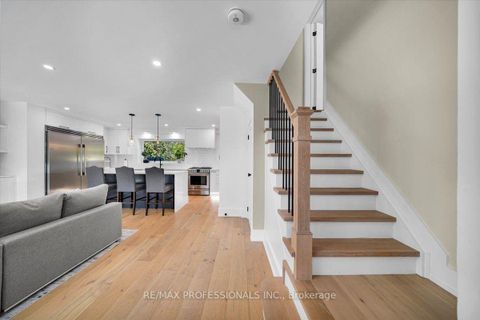 Photo 4 at 4 Winston Grove, Queensway, Toronto