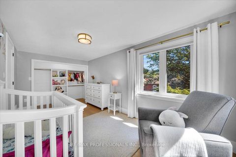 Photo 19 at 4 Winston Grove, Queensway, Toronto