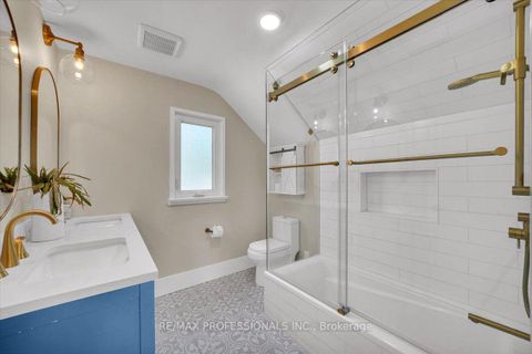 Photo 23 at 4 Winston Grove, Queensway, Toronto