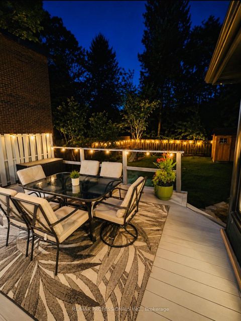 Photo 44 at 4 Winston Grove, Queensway, Toronto