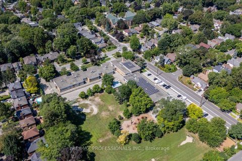 Photo 48 at 4 Winston Grove, Queensway, Toronto
