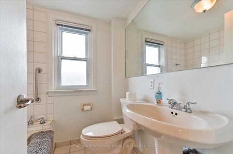 Photo 17 at 292 Glebemount Avenue, East York, Toronto