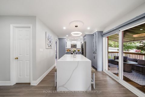 Photo 15 at 5 Anson Avenue, Cliffcrest, Toronto