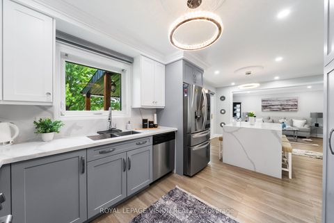 Photo 19 at 5 Anson Avenue, Cliffcrest, Toronto