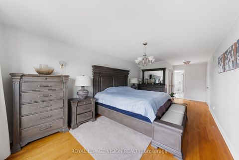 Photo 25 at 5 Anson Avenue, Cliffcrest, Toronto