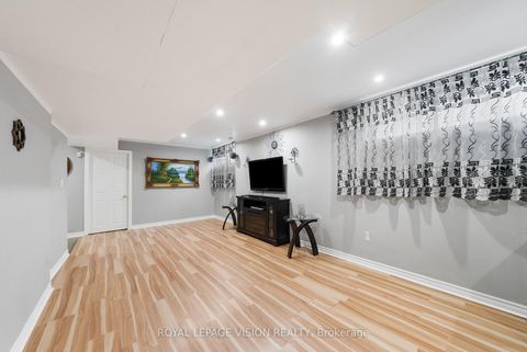 Photo 38 at 5 Anson Avenue, Cliffcrest, Toronto