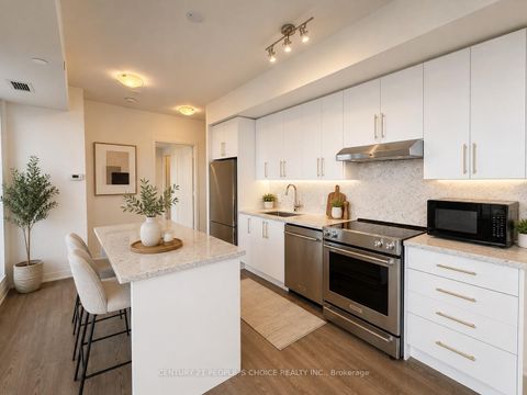Photo 3 at 205 - 8960 Jane Street, Concord, Vaughan