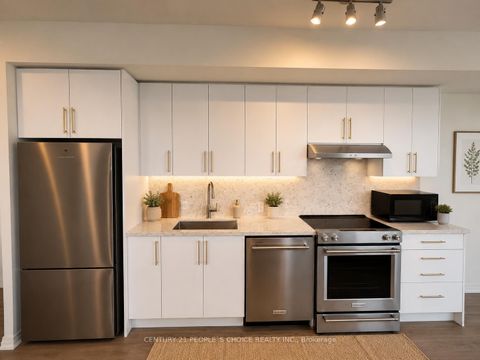 Photo 7 at 205 - 8960 Jane Street, Concord, Vaughan