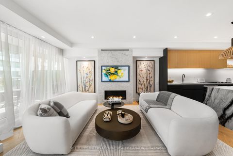 Photo 12 at 716 - 20 Scrivener Square, Moore Park, Toronto