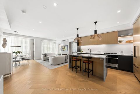 Photo 16 at 716 - 20 Scrivener Square, Moore Park, Toronto