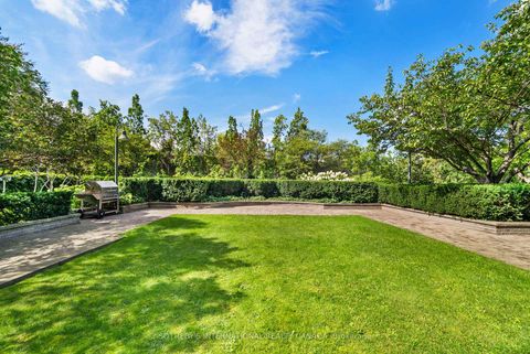 Photo 38 at 716 - 20 Scrivener Square, Moore Park, Toronto