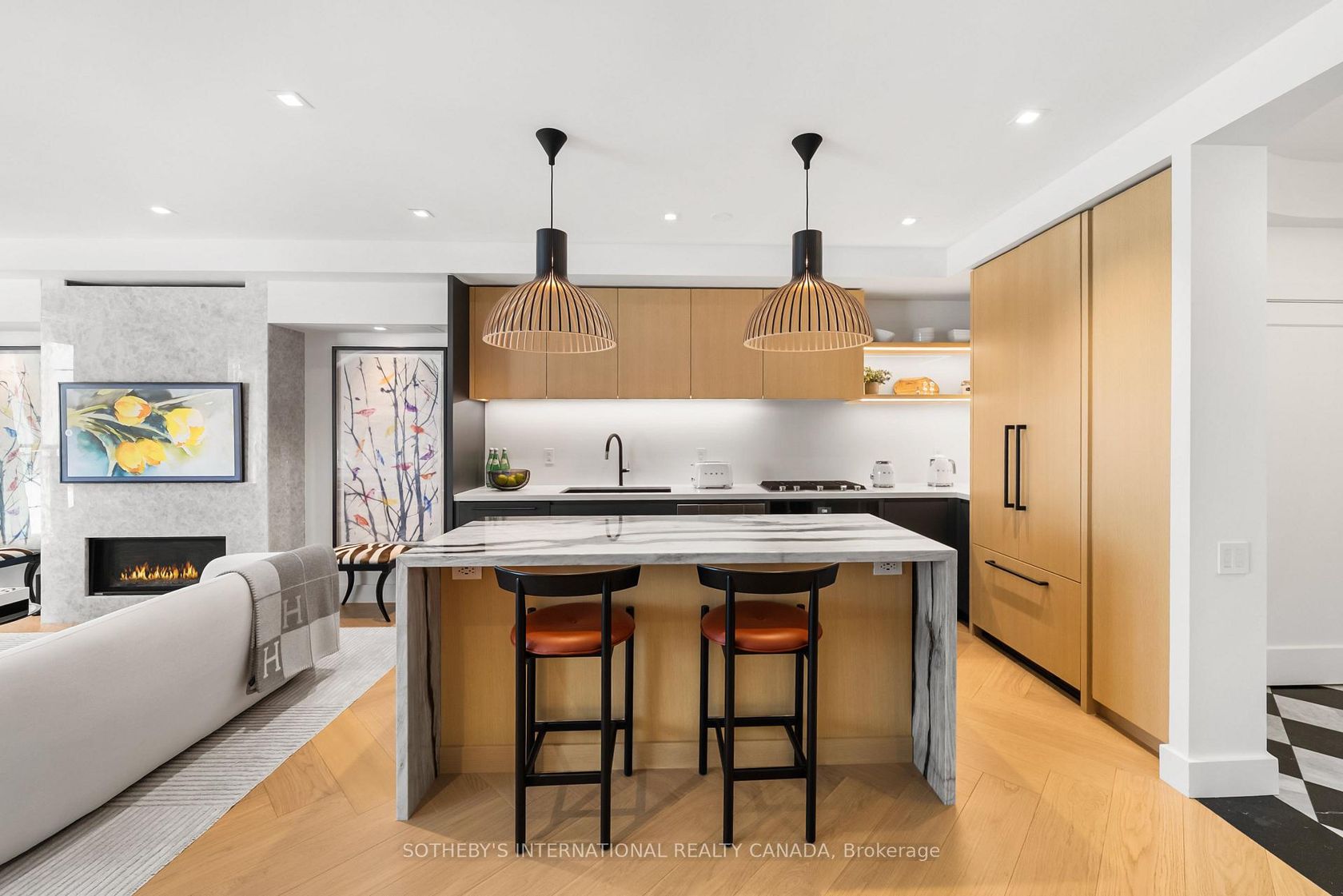 716 - 20 Scrivener Square, Moore Park, Toronto 