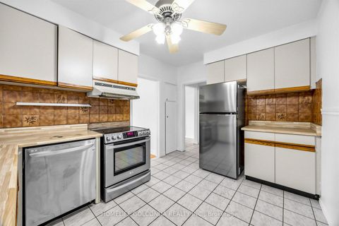 Photo 16 at 9 Moorecroft Crescent, Ionview, Toronto