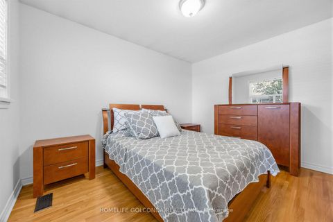 Photo 20 at 9 Moorecroft Crescent, Ionview, Toronto