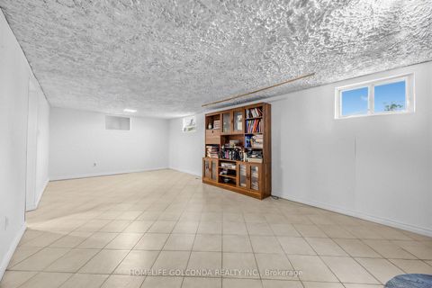 Photo 29 at 9 Moorecroft Crescent, Ionview, Toronto