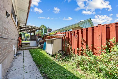 Photo 34 at 9 Moorecroft Crescent, Ionview, Toronto