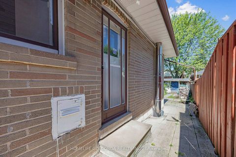 Photo 38 at 9 Moorecroft Crescent, Ionview, Toronto