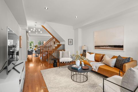 Photo 2 at 287 Kingston Road, The Beaches, Toronto