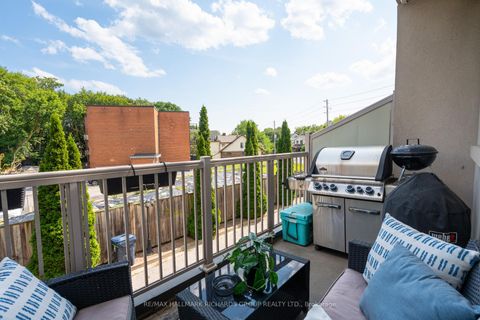 Photo 12 at 287 Kingston Road, The Beaches, Toronto