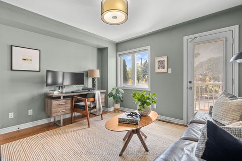 Photo 13 at 287 Kingston Road, The Beaches, Toronto