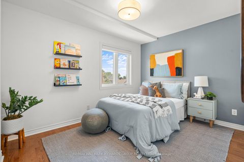 Photo 16 at 287 Kingston Road, The Beaches, Toronto