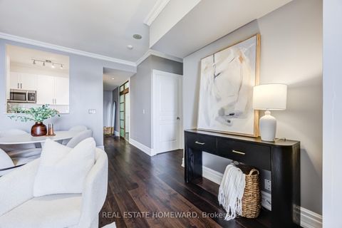Photo 6 at 1003 - 438 Richmond Street W, Waterfront Communities C1, Toronto
