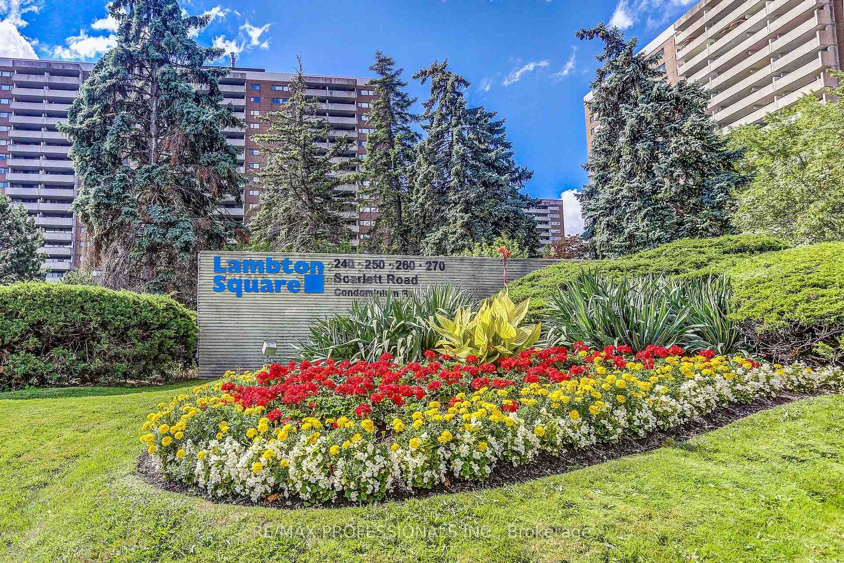 1405 - 240 Scarlett Road, Smythe, Toronto 