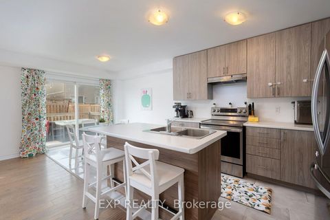 Photo 8 at 106 Mabern Street, Rural Barrie Southwest, Barrie