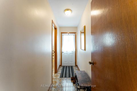 Photo 18 at 25A St Andrews Boulevard, The Westway, Toronto